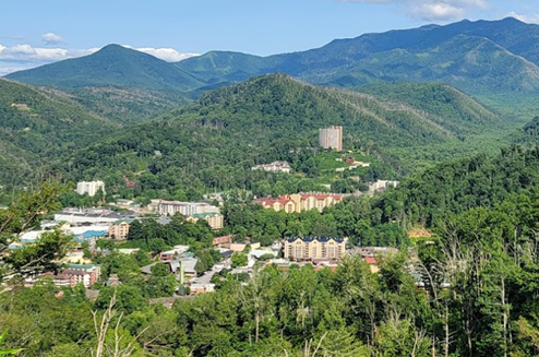 Exploring Gatlinburg and The Great Smoky Mountains